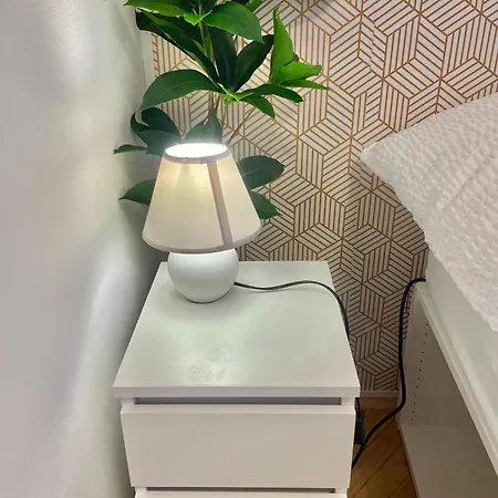 Daire Topel Dom V Srediscu Mesta