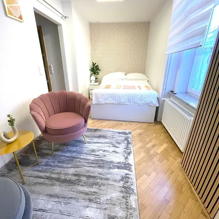 Apartamento Topel Dom V Srediscu Mesta *