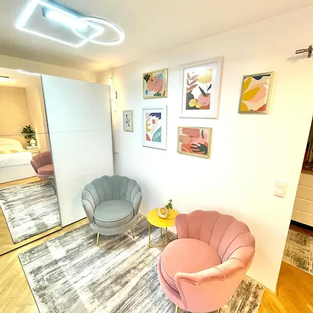 Apartment Topel Dom V Srediscu Mesta Maribor